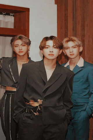 ATEEZ: Captivating Charm in Style ✨