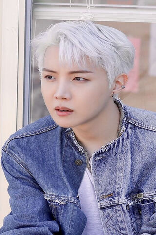 Jung Hoseok: A Moment of Reflection