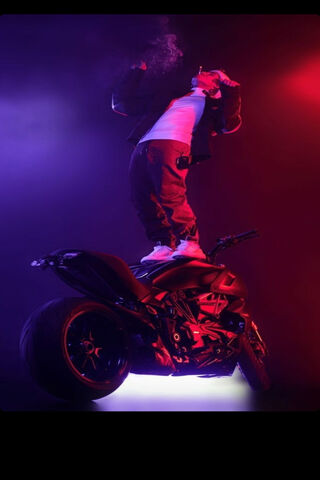 Matue: The Thrill of the Ride 🎤🏍️