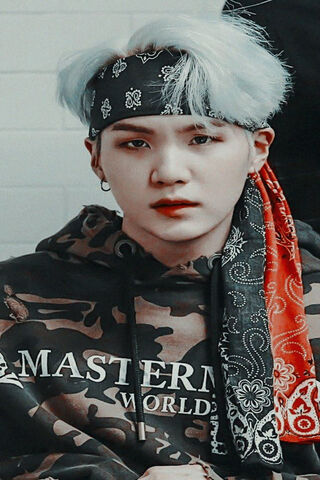 Suga's Stylish Vibe: Th..