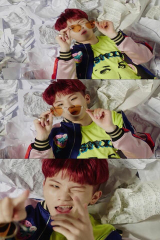 Woozi Change Up