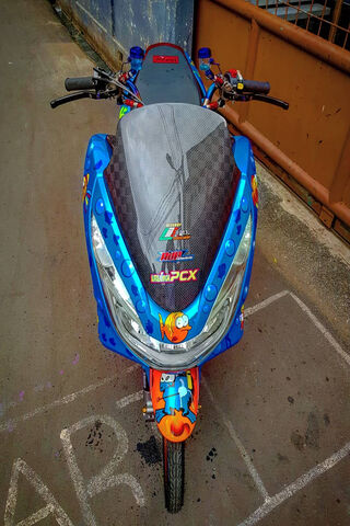 Speedy Splash: The HMS Speedshop Scooter