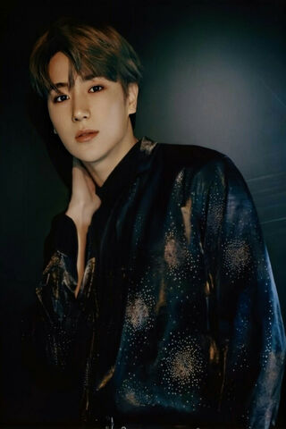 Hyunjae: The Star in the Spotlight 🌟