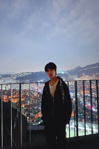 City Lights and Dreams 🌌✨