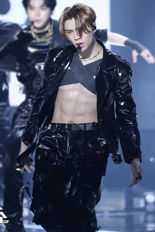 Johnny Seo: The Charismatic Performer