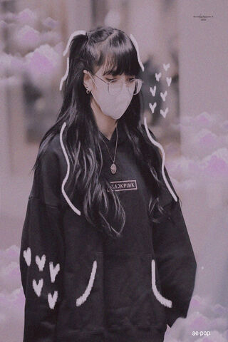 Lisa's Dreamy Vibes 🌸✨