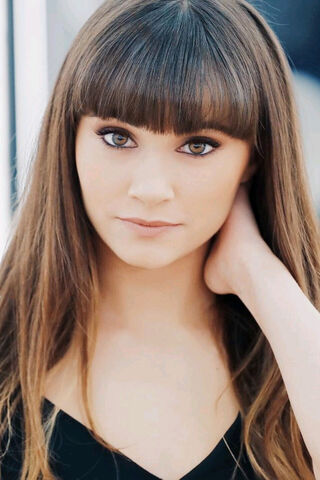 Aitana: A Rising Star 🌟