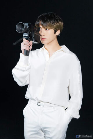 Jungkook: The Visionary Behind the Lens 🎥✨