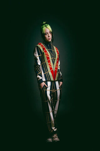 Billie Eilish: A Bold Fashion Statement 🌟
