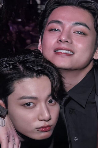 Dynamic Duo: BTS V and Jeongguk Shine Together! 🌟