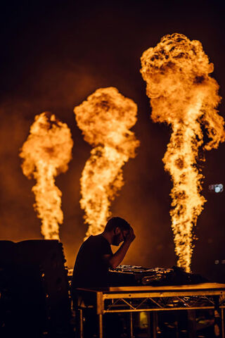 🔥 Electrifying Beats at GRX Live! 🎶