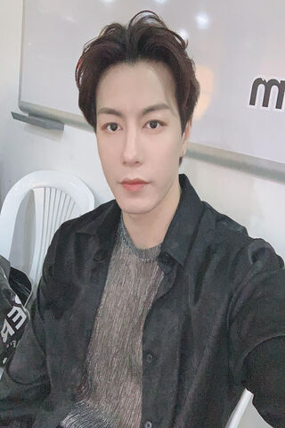 Jacob Vav: A Glimpse into Charisma