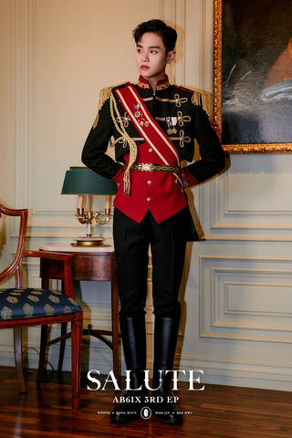 Daehwi: The Regal Performer 🎤👑