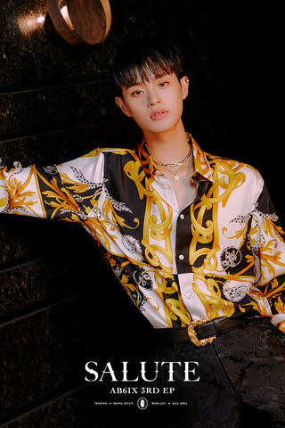 Daehwi: The Charismatic Star of AB6IX 🌟