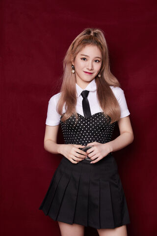 Mia's Dazzling Charm ✨