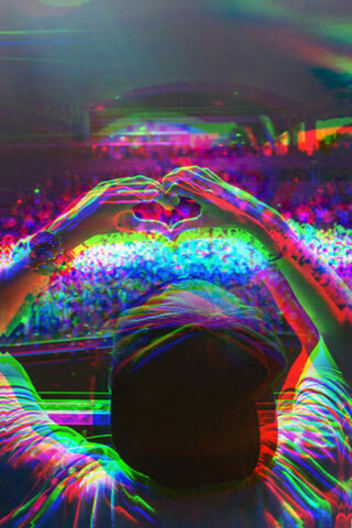 Heartbeats in Color: A Tribute to Avicii 🎶❤️