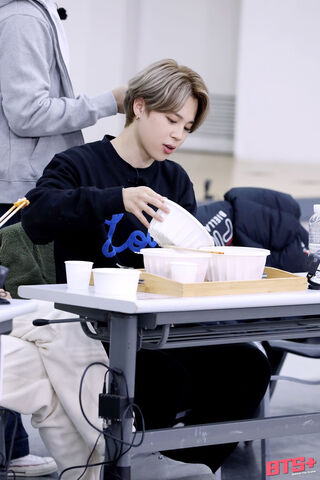 Jimin's Culinary Moment 🍜✨