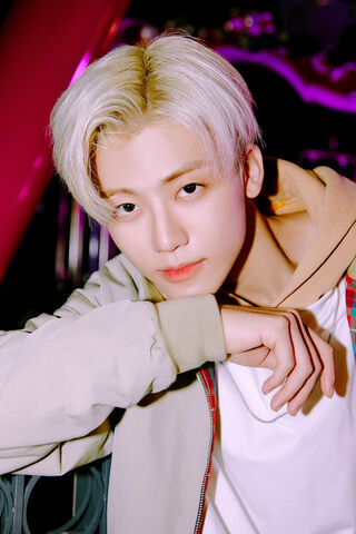 Jaemin: The Star in the Spotlight 🌟
