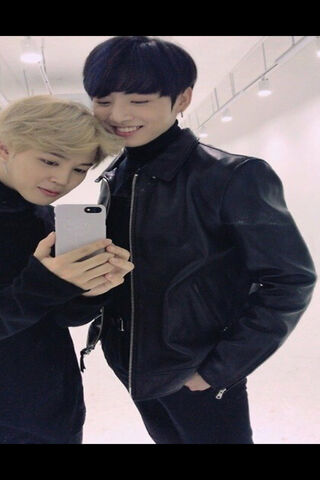 Reflections of Friendship: Jikook in the Mirror ✨