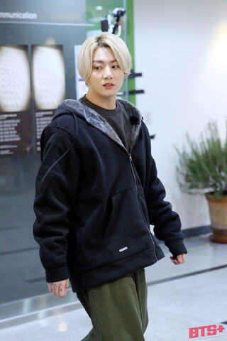 JungKook: The Charismatic Star 🌟