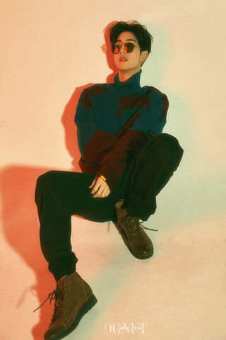 Mark's Stylish Vibe 🌟