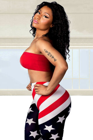 Bold and Beautiful: Nicki Minaj in Stars and Stripes 🇺🇸✨