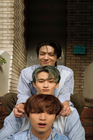 NCT Dream's Playful Trio: A Moment of Joy! 🎉