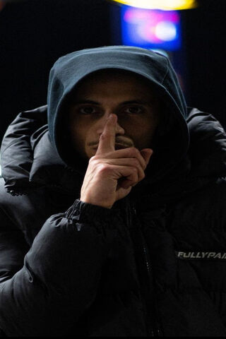 Silent Strength: The Skinny Flex Vibe