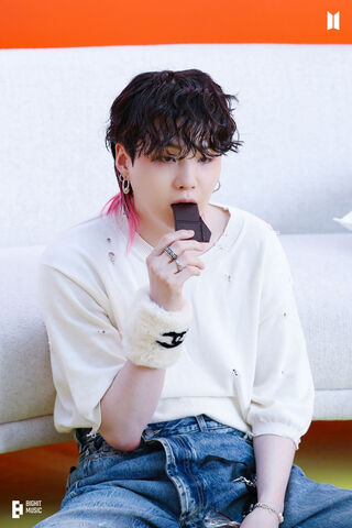 Sweet Moments with Suga 🍫✨