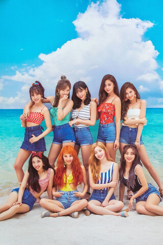 Twice: Summer Vibes 🌞🌊