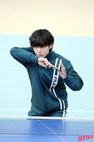 Table Tennis Champion: Taehyung V in Action! 🏓✨