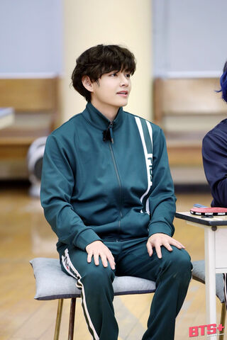 Charming Moments with Taehyung V 🌟