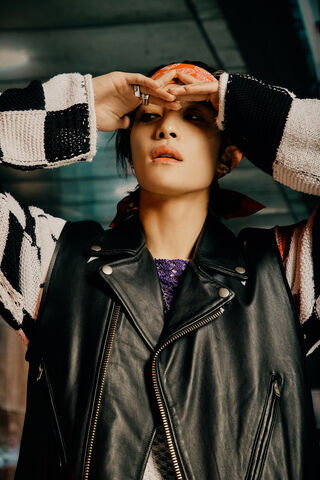 Yangyang: The Bold Fashion Icon 🌟