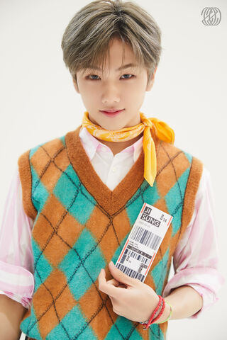 Jisung Park: The Charming Star of NCT 🌟