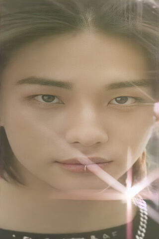 Hyunjin: The Enigmatic Star 🌟