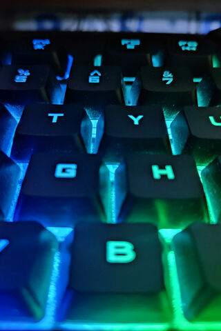 Vibrant RGB Keyboard Glow 🌈✨