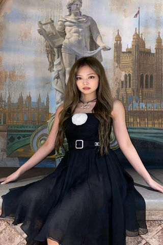 Elegance in Black: A Modern Muse