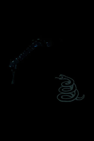 Metallica's Serpent: A Symbol of Power 🎸🐍