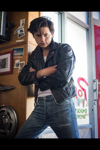 The Cool Rebel: Jughead Jones in Action 🕶️🔥