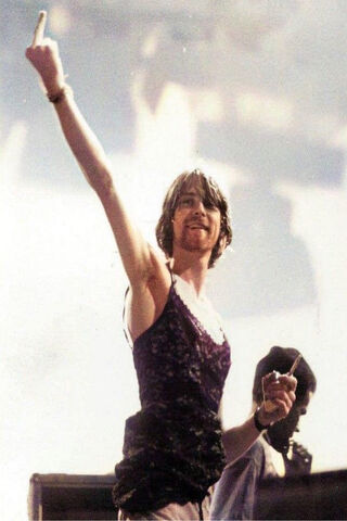 Kurt Cobain: The Voice of a Generation 🎤✨