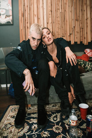 Chillin' Vibes with Keo Y Luna 🌟