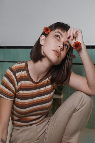 Meg Myers: A Moment of Reflection 🌼