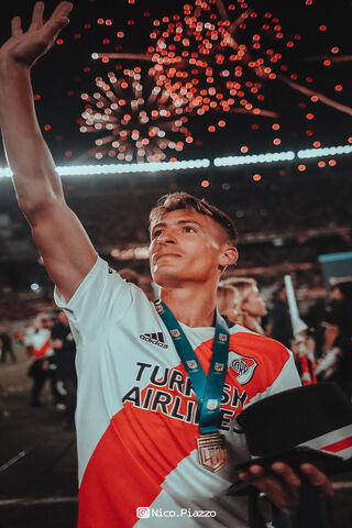 Braian Romero: A Star in Celebration! 🎉⚽