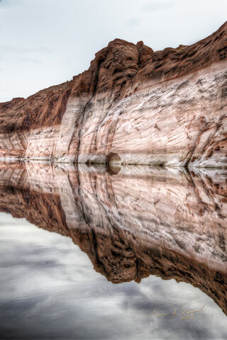 Reflections of Serenity at BSI Lake Powell
