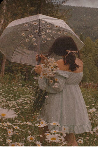 Whispers of Nature: A Cottagecore Dream 🌼☔