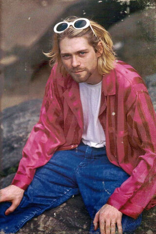 Kurt Cobain: The Icon of Grunge 🎸✨