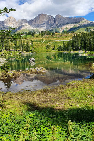 Reflections of Serenity: The Dolomiti Magic 🌄✨