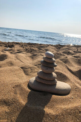 Serenity at Plage: A Beachy Balance 🌊🏖️
