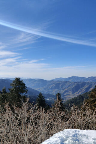 Mountain Serenity: A Breath of Fresh Air 🌄