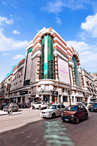 Alexandria's Urban Charm: A Modern Marvel 🌆✨